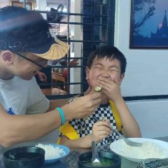 Aung Thuka User Photo