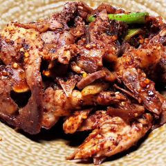 YI SHAO XIAN ZHONG CAN User Photo