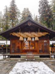 Suwa Taisha Upper Main Shrine (Kamisha Honmiya)