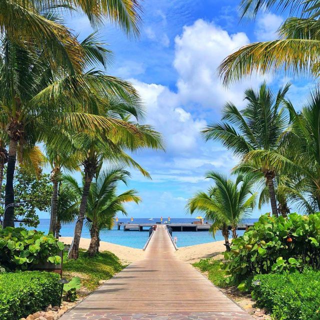 Pinney's Beach