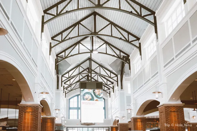 Market Hall at Woodbury Commons Outlets