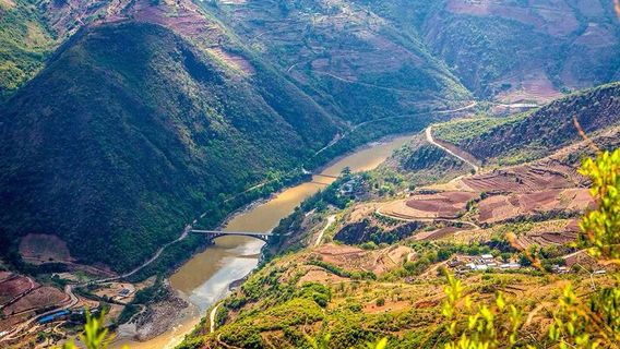 Stilwell Highway (North Line)