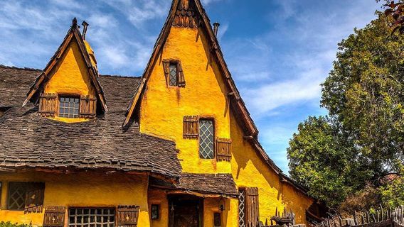 Spadena House