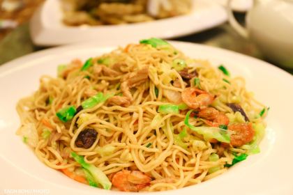 名悦楼海鲜大排档(延河路店)