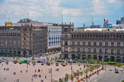 Constitution Plaza