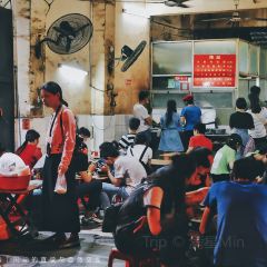 梁氏炖品小吃店(下岗街店) User Photo