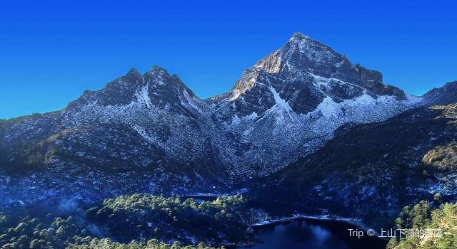 Luo Ji Mountain