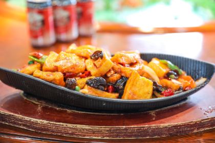 正宗王毛驴豆腐美食店(工厂)