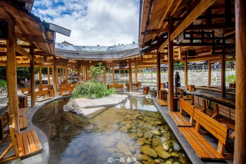 약탕이 끓는 샘