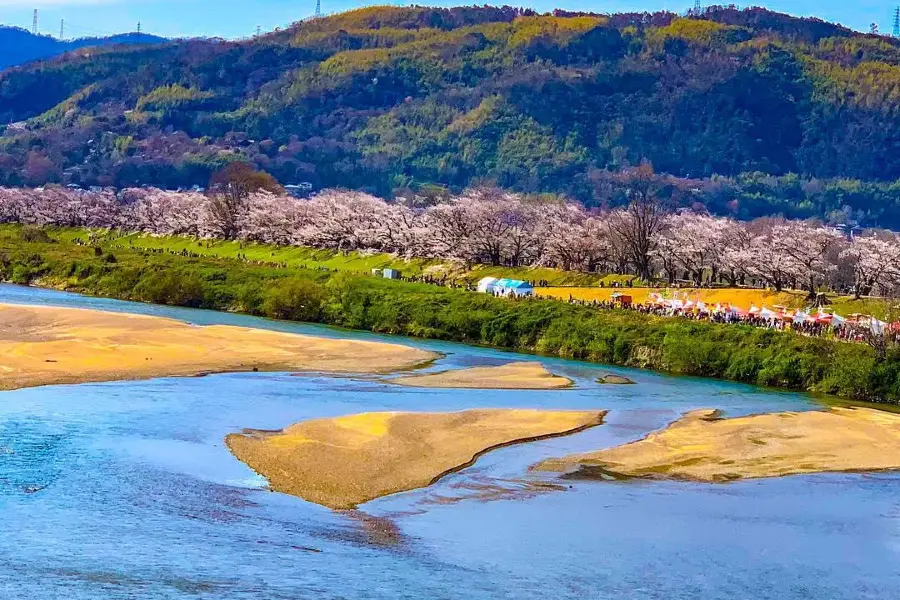 Yodo River Park Sewaritei District