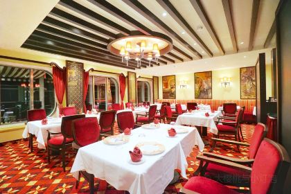 8½ Otto e Mezzo BOMBANA Shanghai