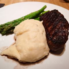Cactus Club Cafe Byrne Road 여행 사진