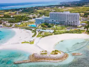 Kokuei Okinawakinenkoen Emerald Beach