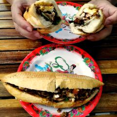 Madam Khanh - The Banh Mi Queen User Photo