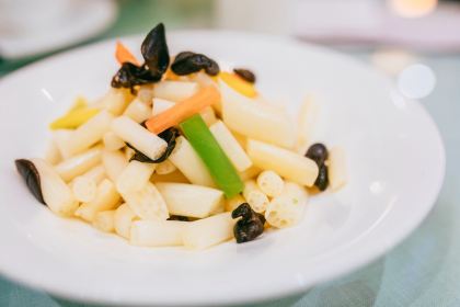 Zhi Wei Guan · Wei Zhuang(YangGongDi)