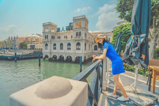 中國澳門威尼斯人度假區+澳門巴黎人度假區+新濠影匯水上樂園+熊貓館一日遊