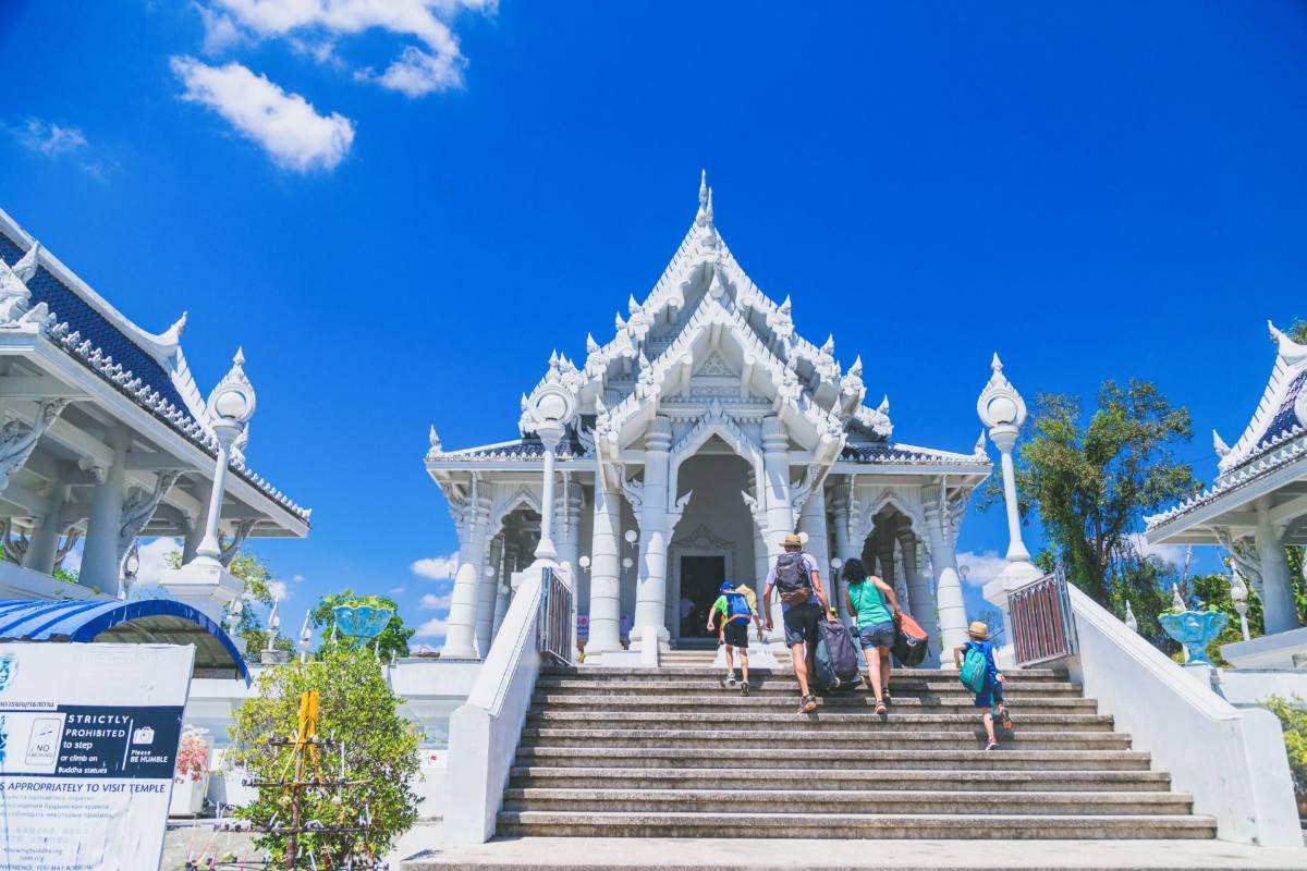 8. 🏞️ Chiang Rai-Destinasi Ramah Muslim di Thailand