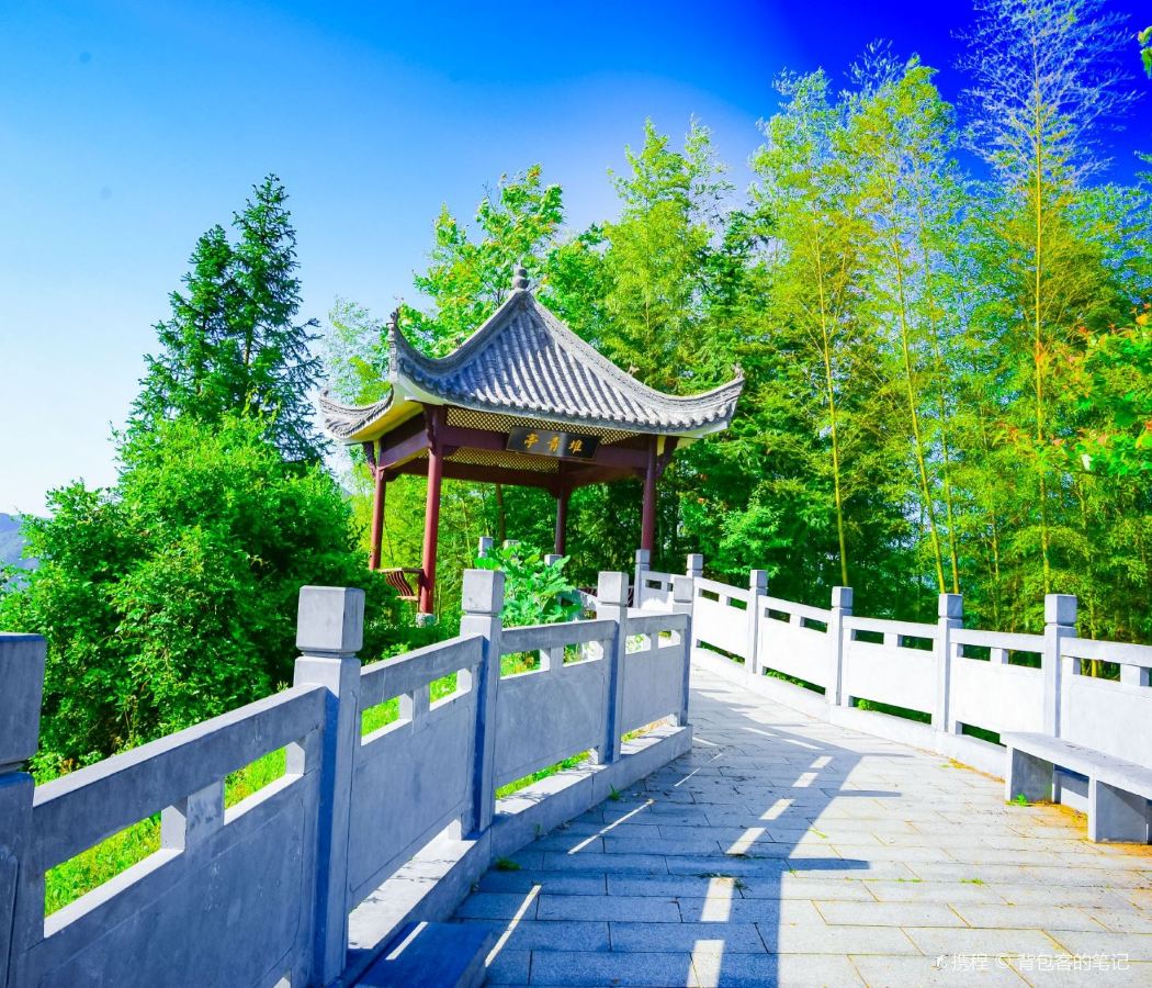 巨集村景區外