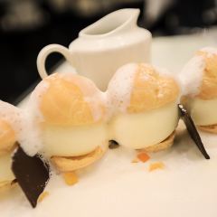 Emporio Armani Cafe User Photo