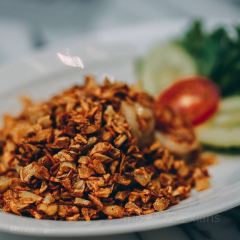 Golden Chicken 여행 사진