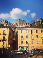 Castillo de Sasso Corbaro