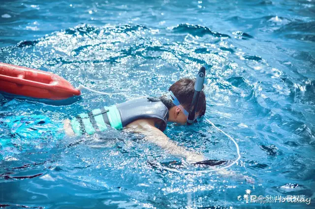 Scuba Diving in El Nido