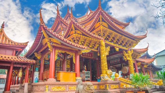 Mengwo Buddha Temple