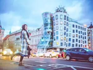跳舞的房子