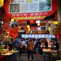 TIAN MEN LAO SHAN YU GUAN ảnh của người dùng