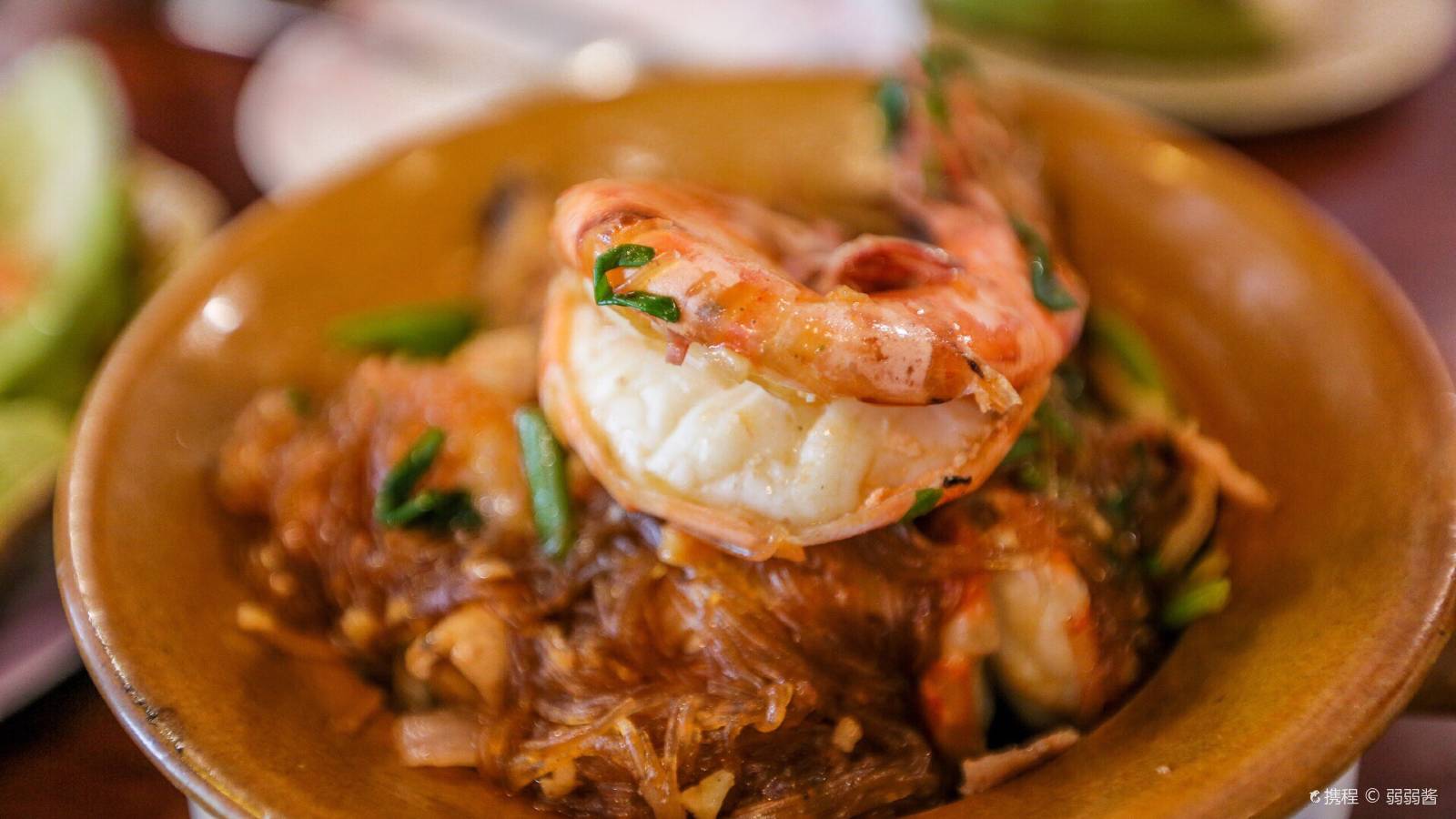 Dang restaurant patong phuket