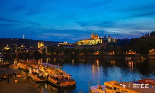 Vltava River Cruises - BOAT NATAL