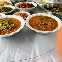XIN WEI YU FU User Photo