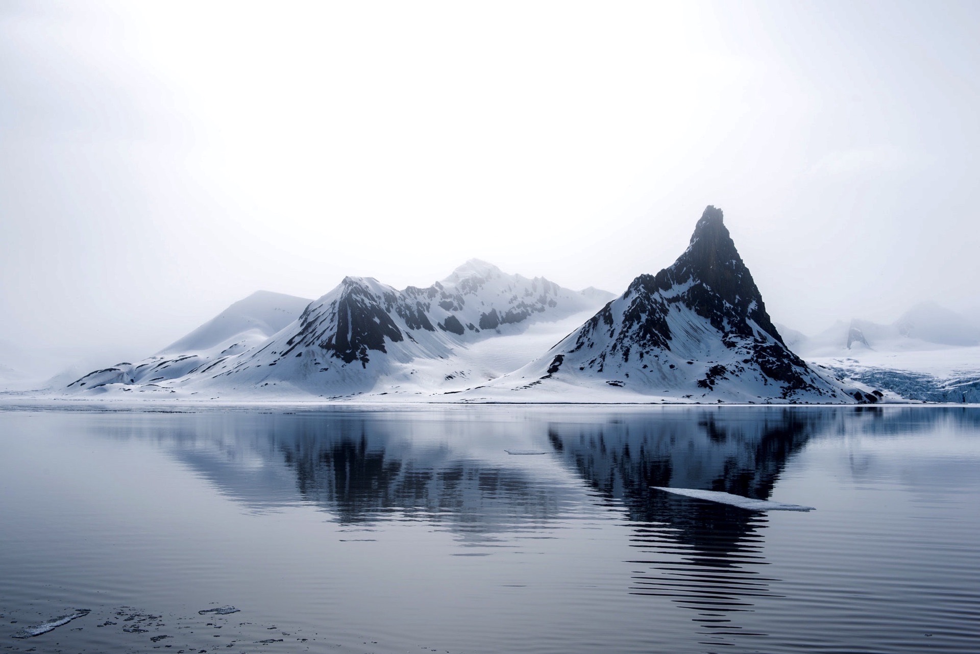 スヴァールバル諸島 スヴァールバル諸島 評判 案内 トリップドットコム
