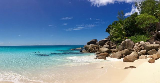 Anse Volbert Beach