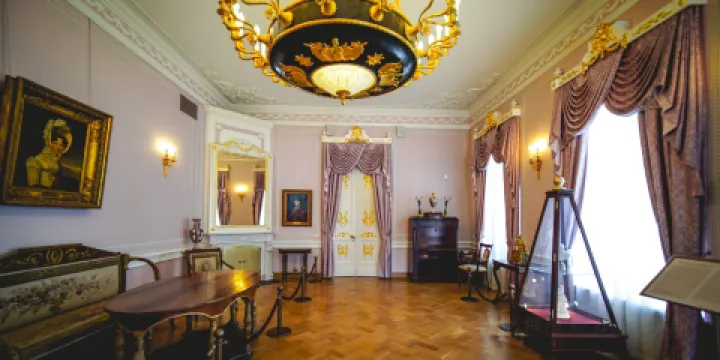 科斯特羅馬羅曼諾夫宮