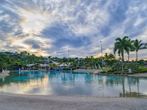 Airlie Beach Lagoon