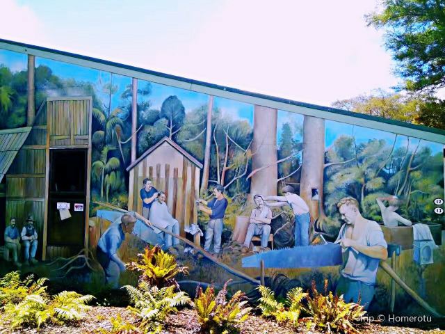 Katikati Murals