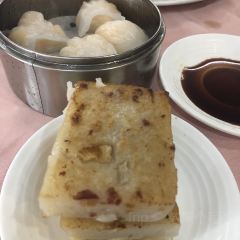 Hong Kong Pearl Seafood Restaurant User Photo