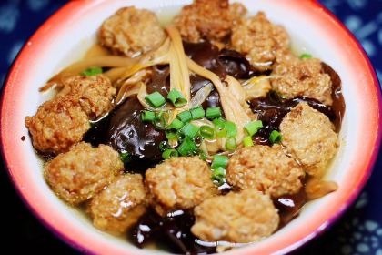 You Ji Fat Intestines and Local Chuan Cuisine