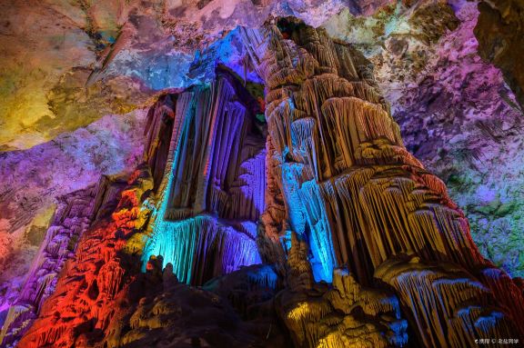 Zhashui Karst Cave