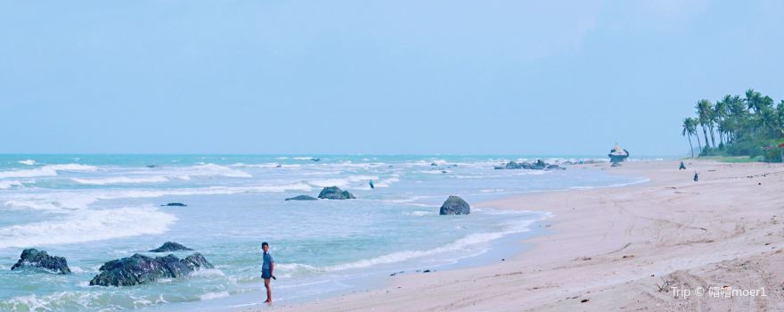 Ngwesaung Beach