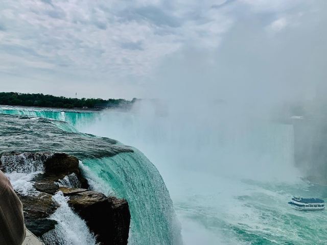 Horseshoe Falls