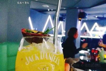 丘山Whisky·CoCktail(哈尔滨中央大街店)