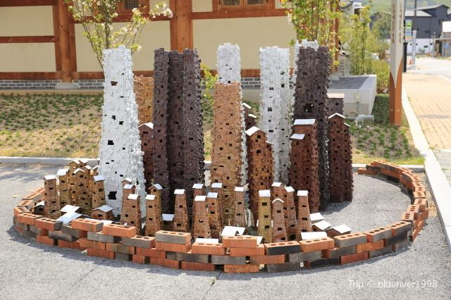 Icheon Pottery Village