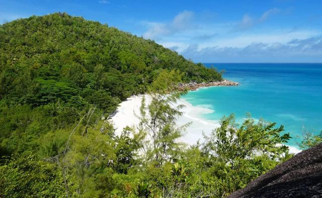 Anse Volbert Beach