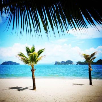 Tanjung Rhu Beach
