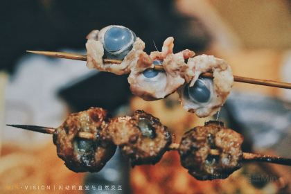 梁氏炖品小吃店(下岗街店)