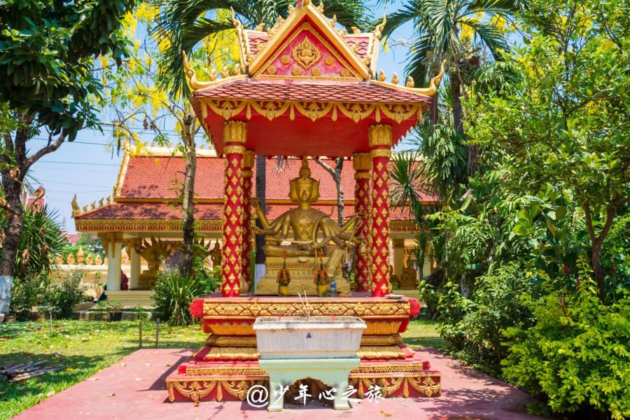 Flüge Nagasaki Vientiane