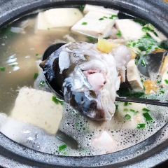 YI SHAO XIAN ZHONG CAN User Photo