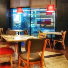 必胜客(宜兴和信店) User Photo